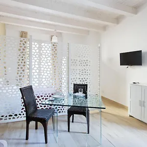 greek-luxury-apartments.sicilyhotelsitaly.net/